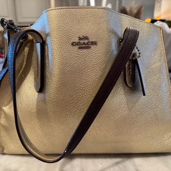 Coach Metallic Gold Shoulder Bag - Picture 2 of 13